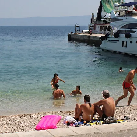 Seaside Family Friendly House With A Swimming Pool Bol, Brac - 14239 Бол