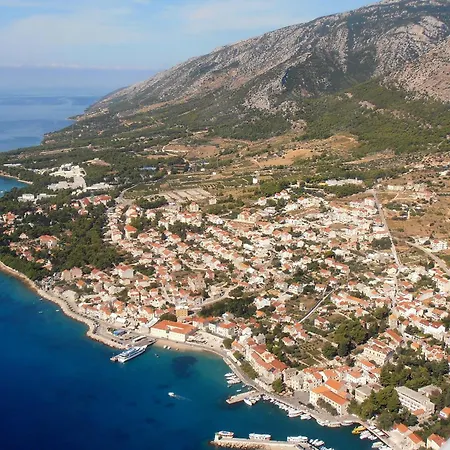 Seaside Family Friendly House With A Swimming Pool Bol, Brac - 14239 Бол