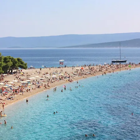 Seaside Family Friendly House With A Swimming Pool Bol, Brac - 14239 Дом отдыха