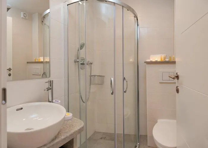 Seaside Family Friendly House With A Swimming Pool Bol, Brac - 14239