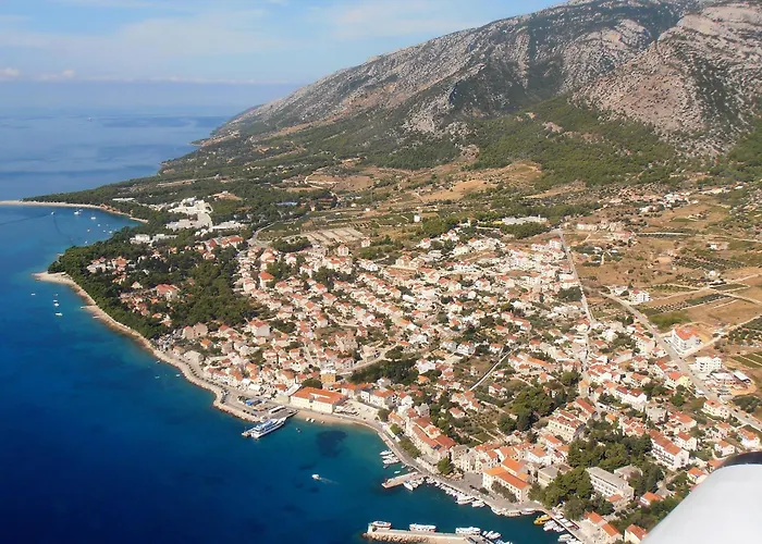 Seaside Family Friendly House With A Swimming Pool Bol, Brac - 14239 Бол